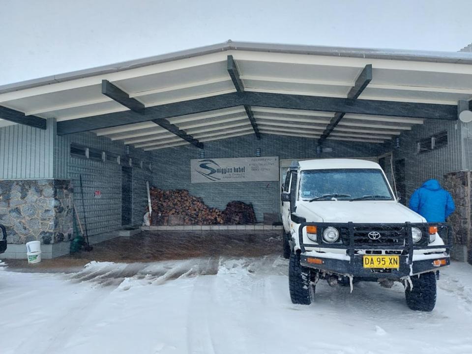 Smiggins & 3* Perisher Valley