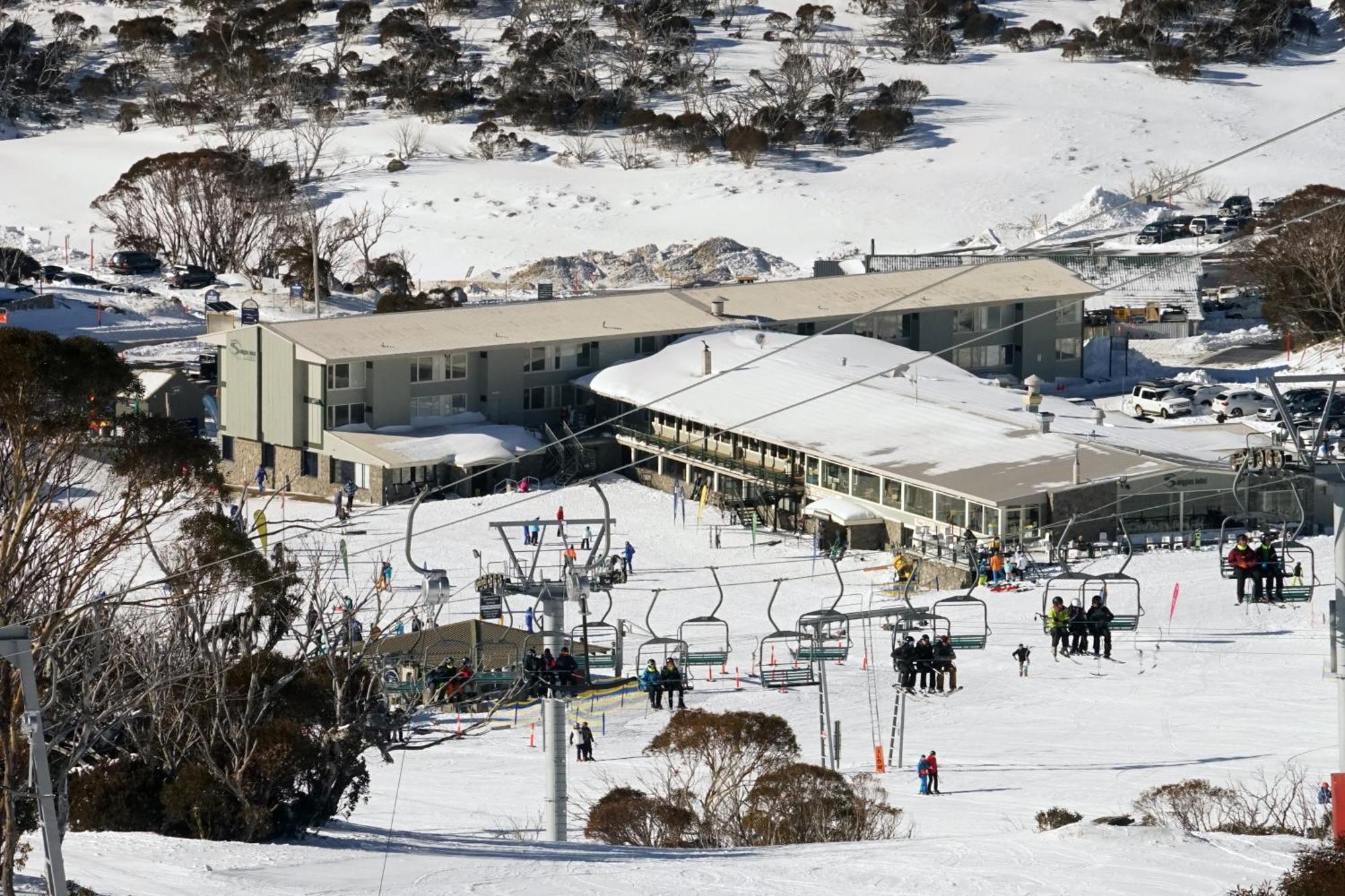 Smiggins & Hotel Perisher Valley