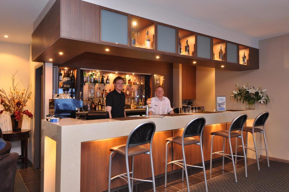 Hotel Smiggins & 3*